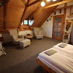 Nadas Vendeghaz Es Wellness - 讷米斯维塔